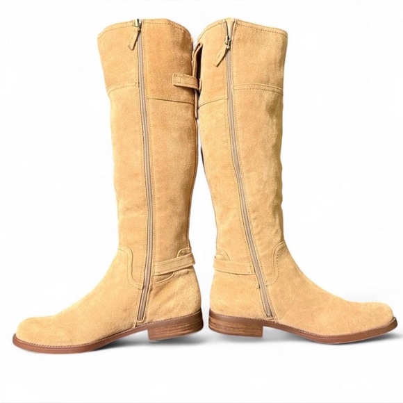 Sold - Picture 2 of 3